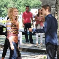Blake Lively on the set of 'Gossip Girl' shooting on location | Picture 68533